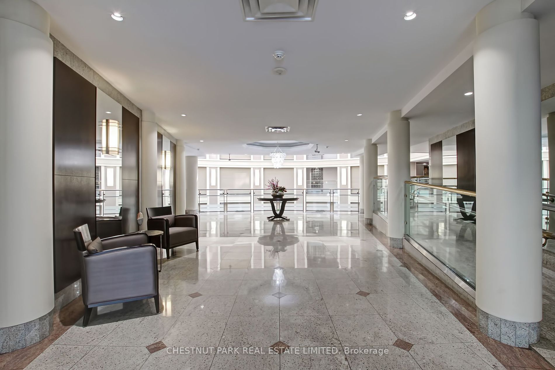 2727 Yonge St, #403