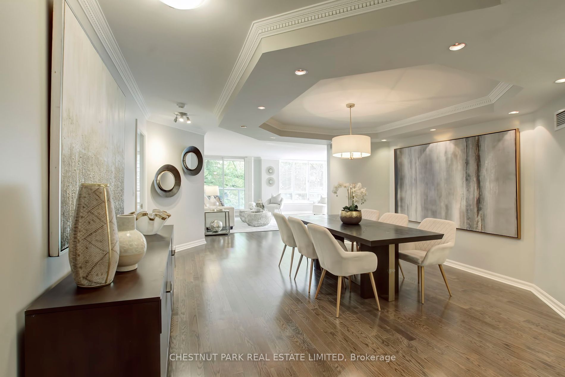 2727 Yonge St, #403