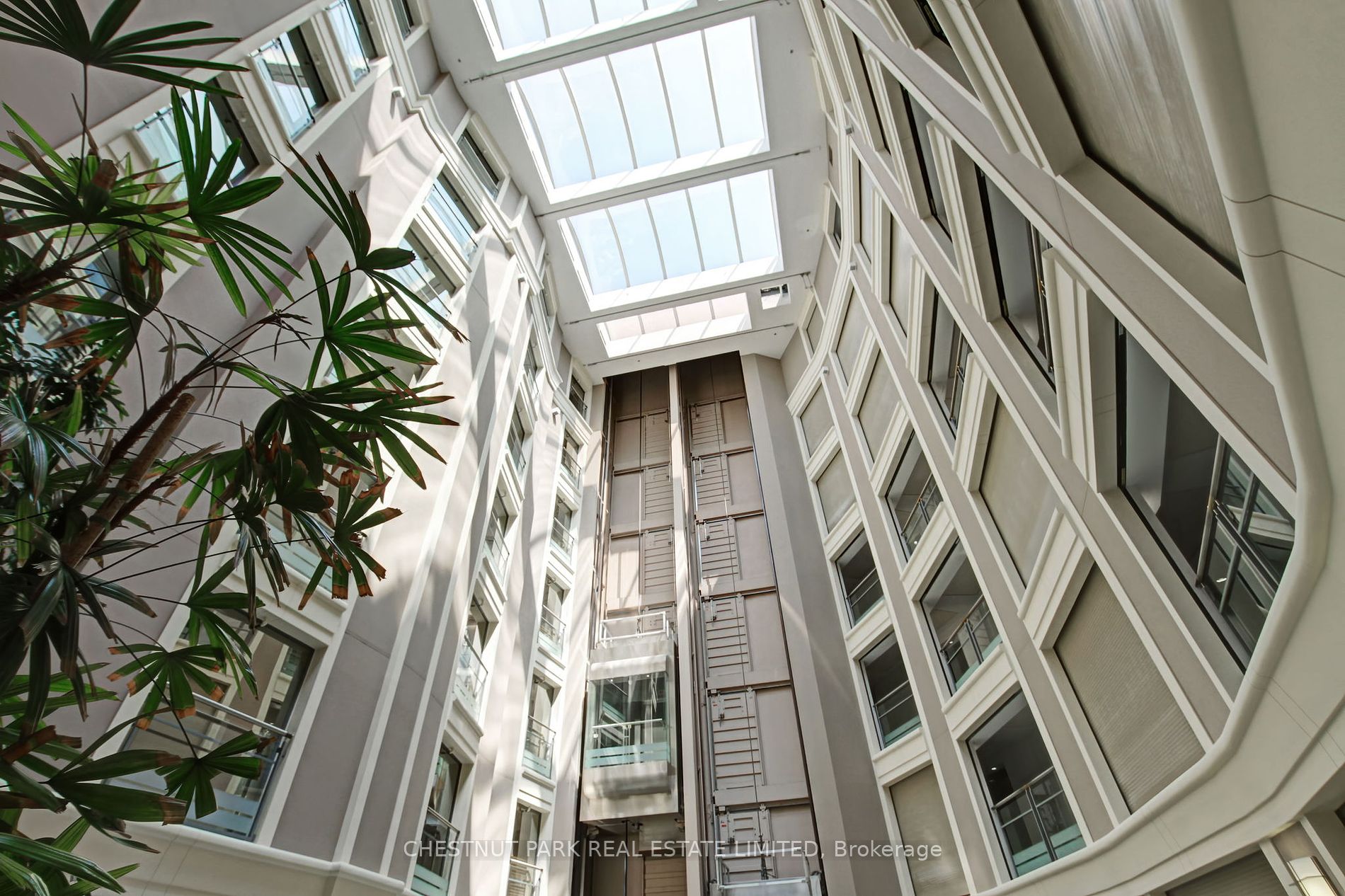 2727 Yonge St, #403