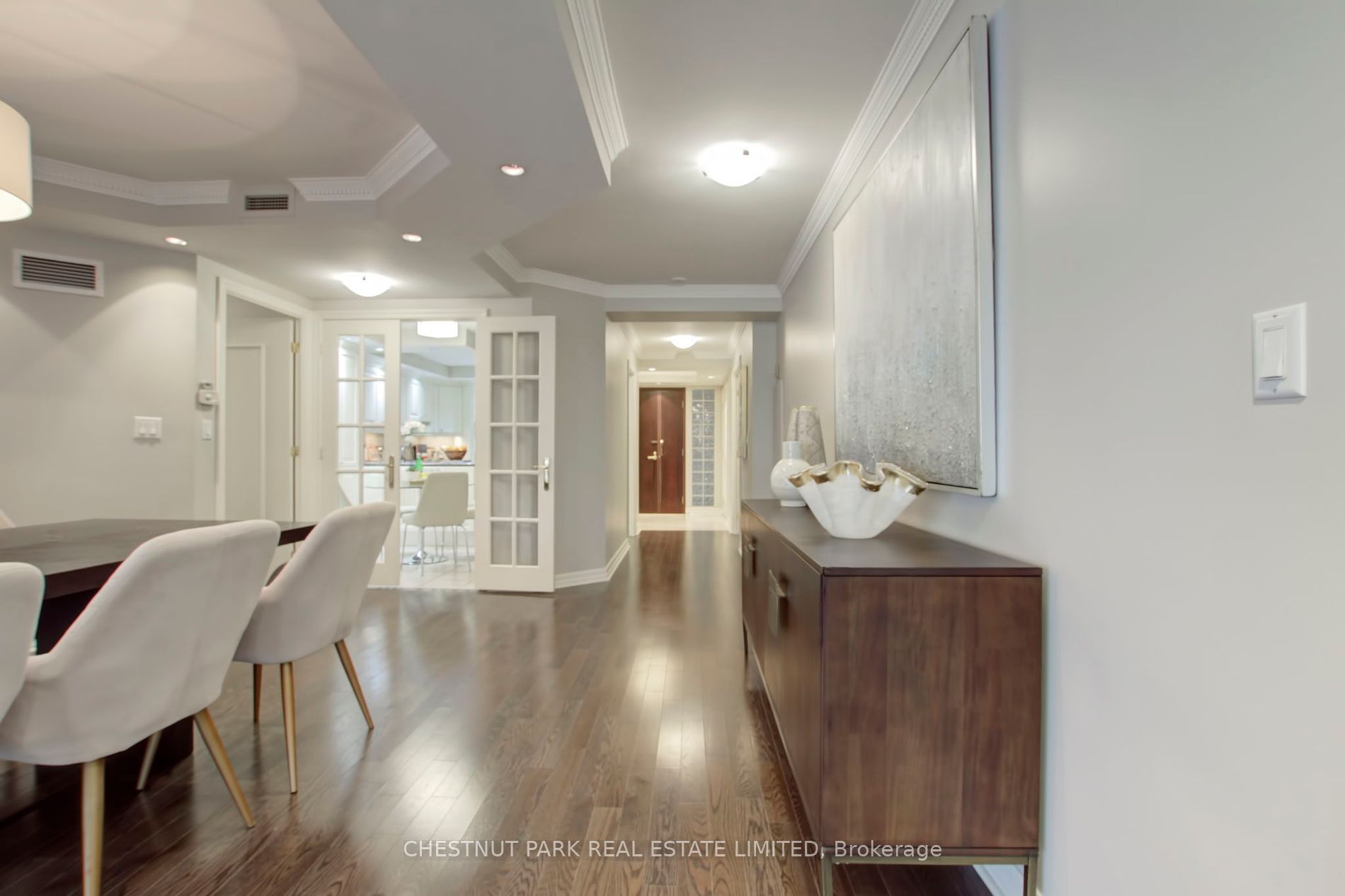 2727 Yonge St, #403