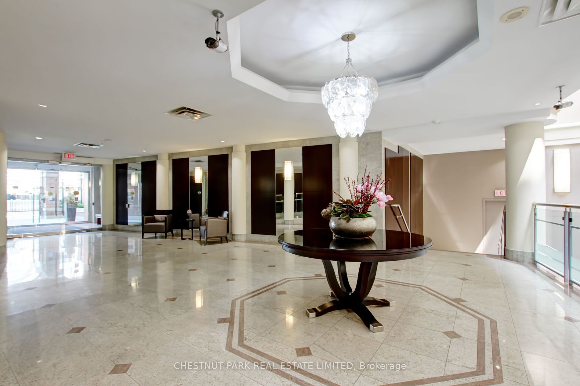 2727 Yonge St, #403