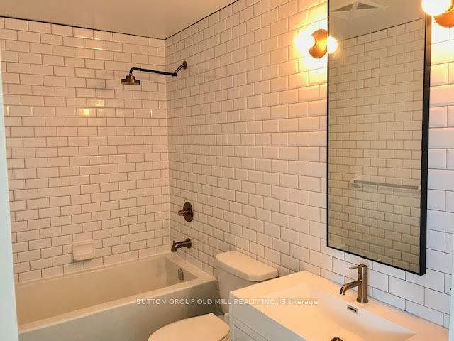 106 Dovercourt Road, #302