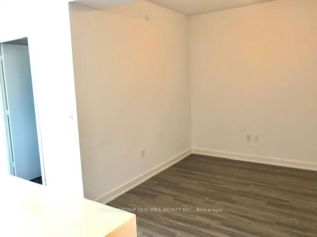 106 Dovercourt Road, #302
