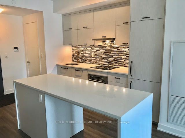 106 Dovercourt Road, #302
