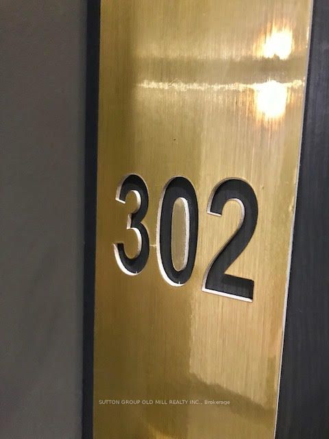 106 Dovercourt Road, #302