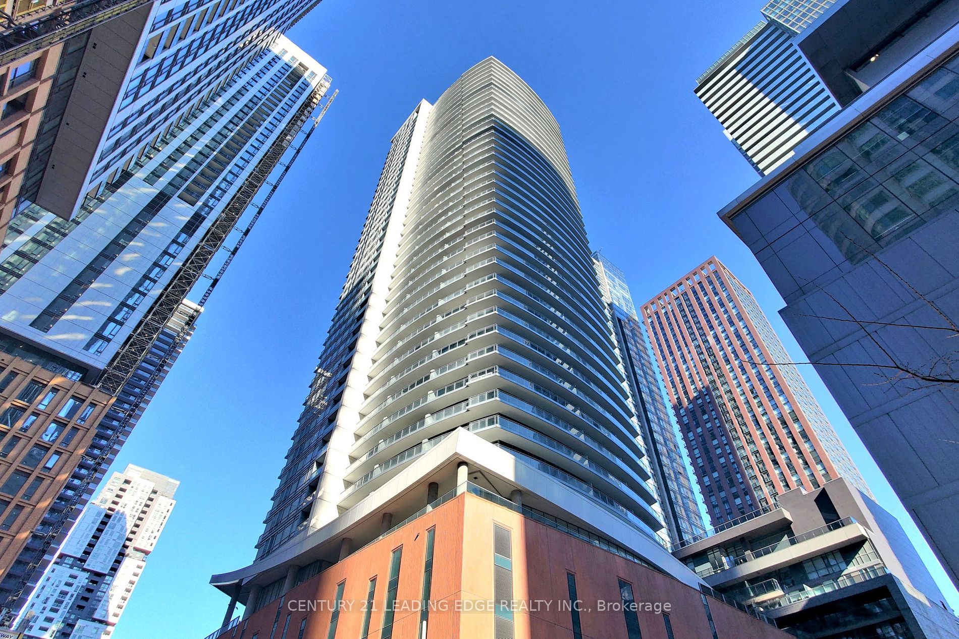 21 Widmer St, #1702