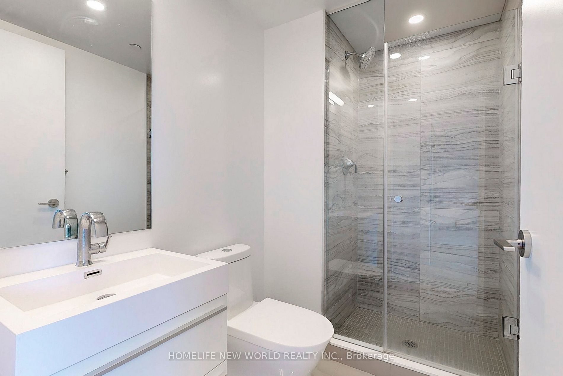 39 Roehampton Avenue, #2708