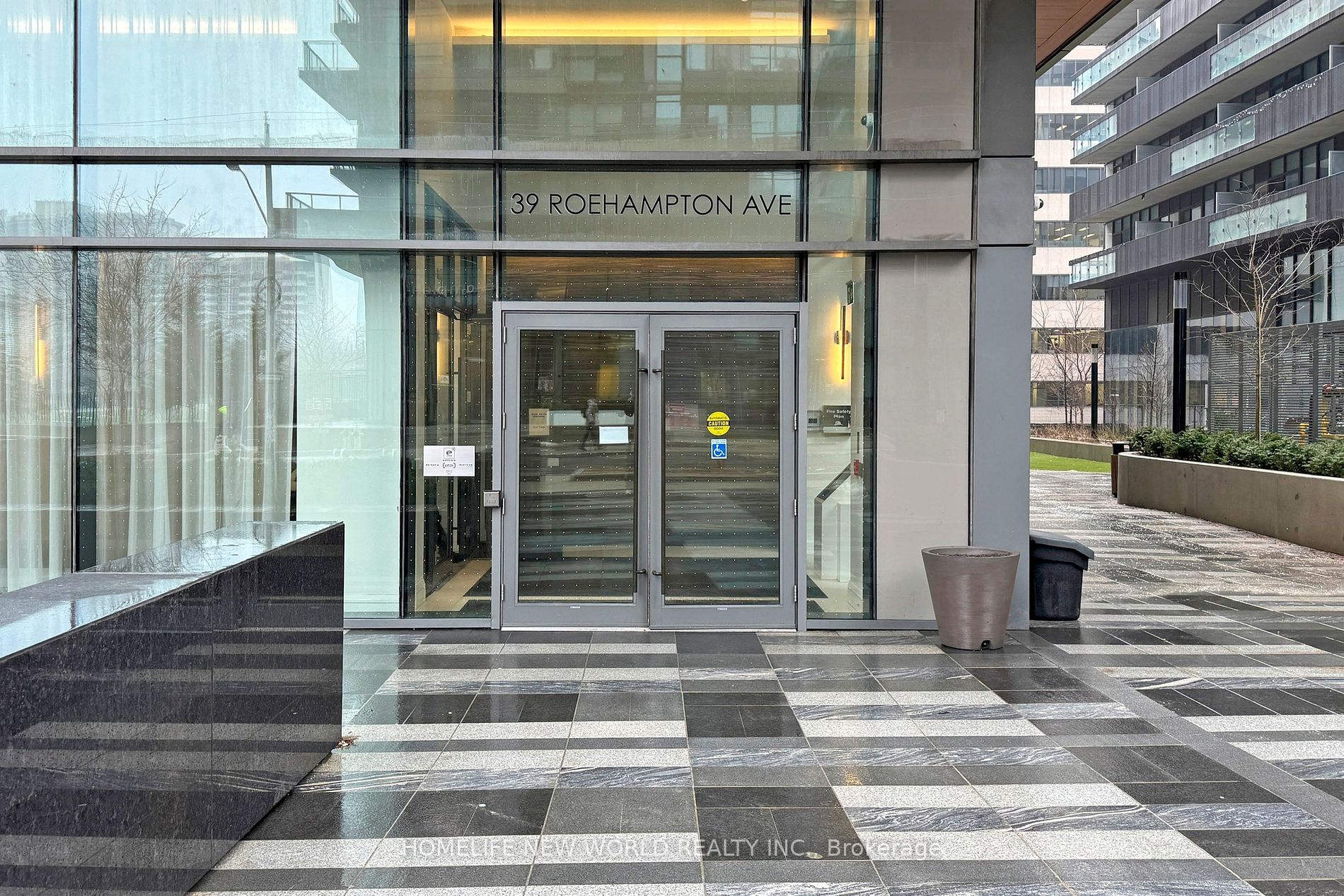 39 Roehampton Avenue, #2708