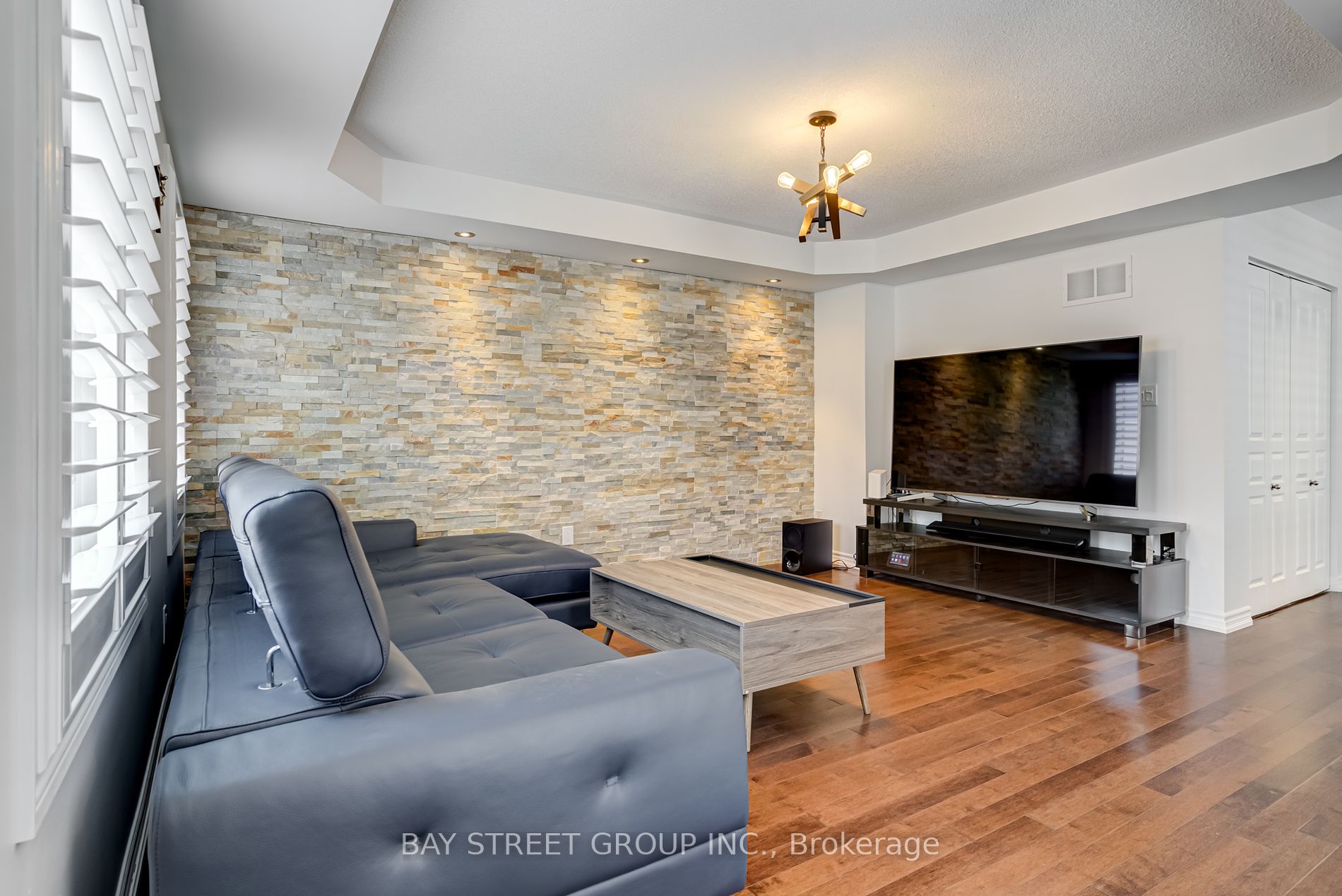36 Routliffe Lane