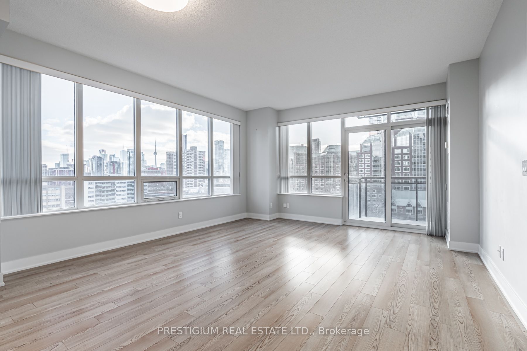28 Linden St, #806