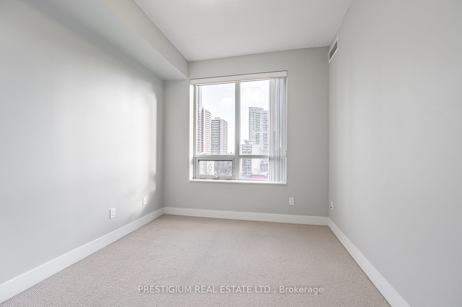 28 Linden St, #806