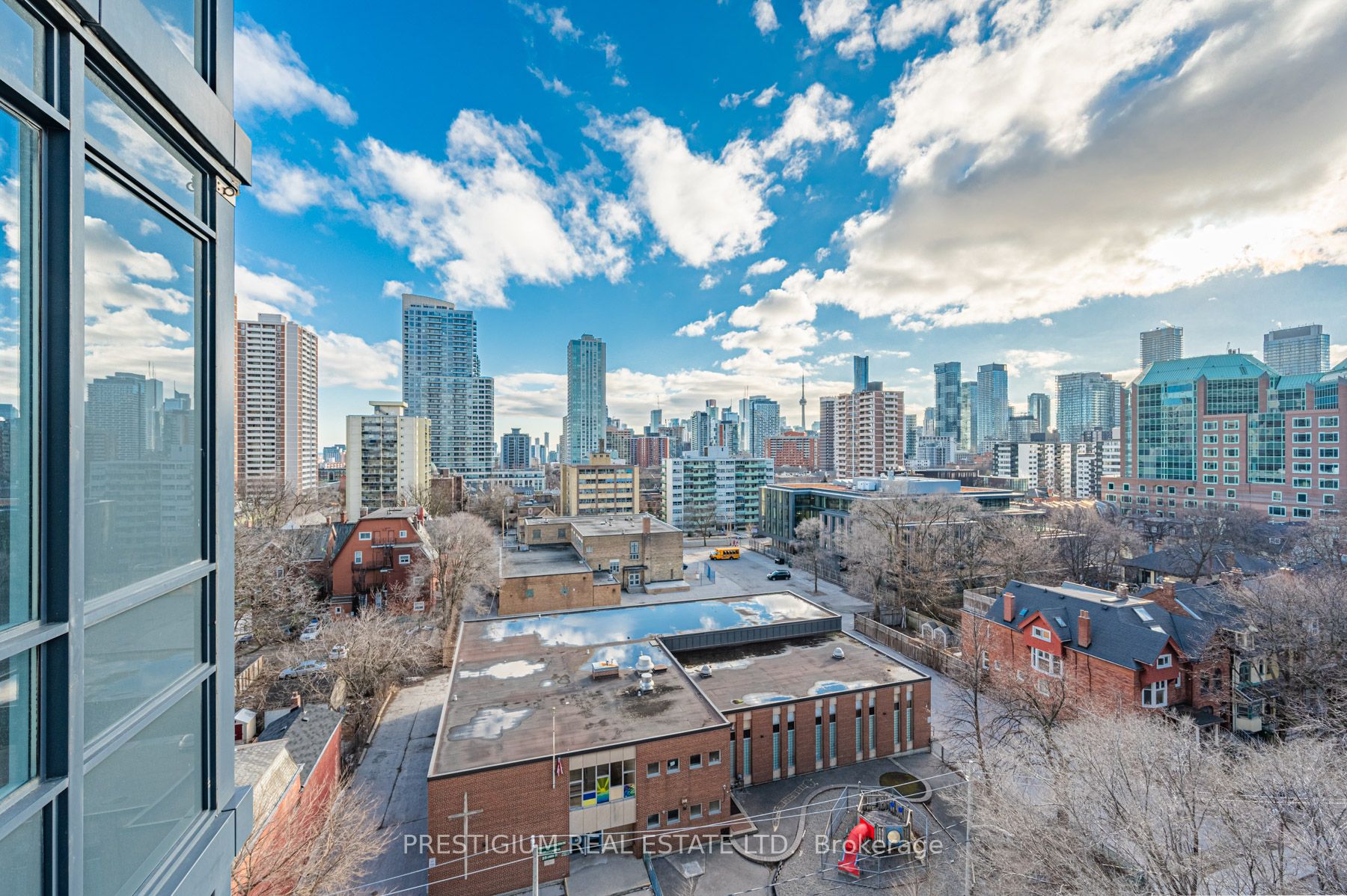 28 Linden St, #806
