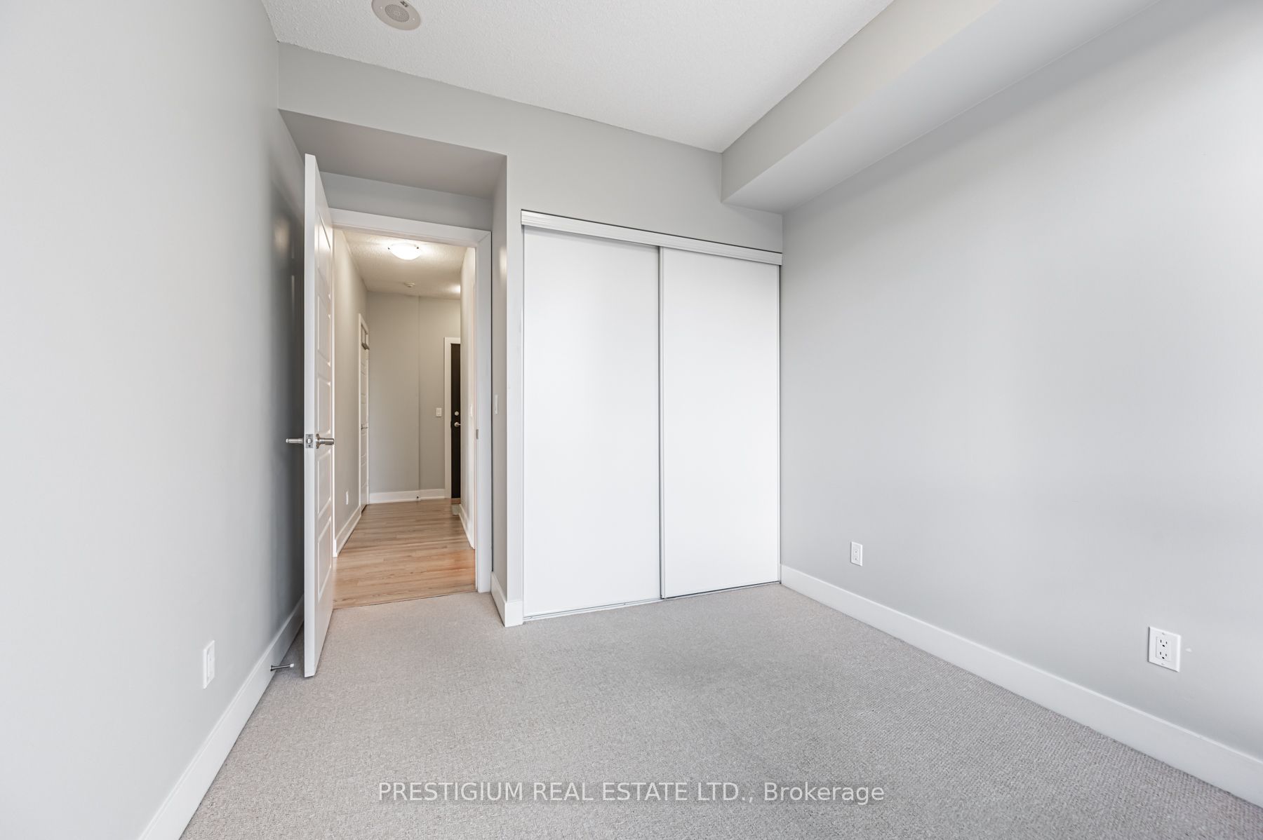 28 Linden St, #806