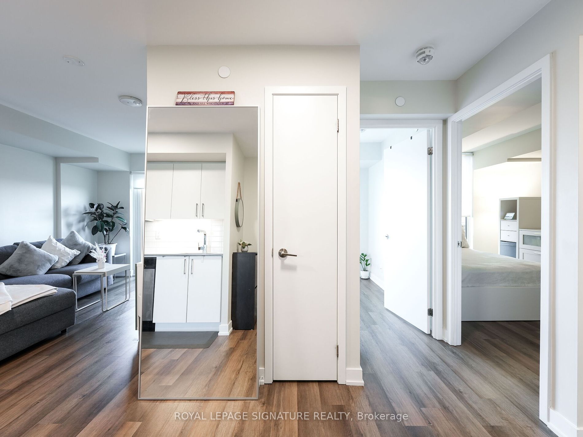 38 Monte Kwinter Crt, #517
