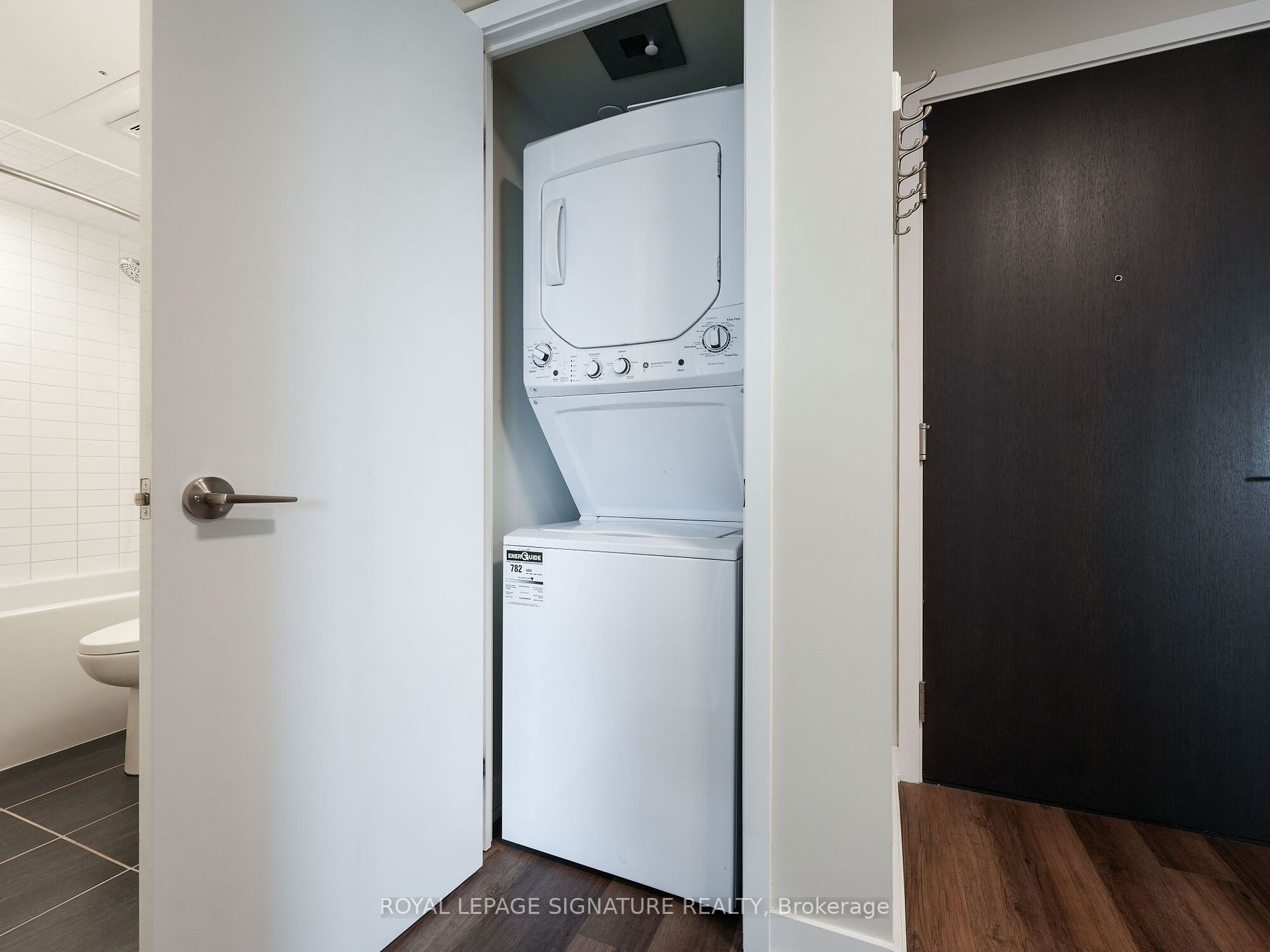 38 Monte Kwinter Crt, #517
