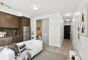89 Dunfield Avenue, #628