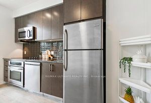 89 Dunfield Avenue, #628