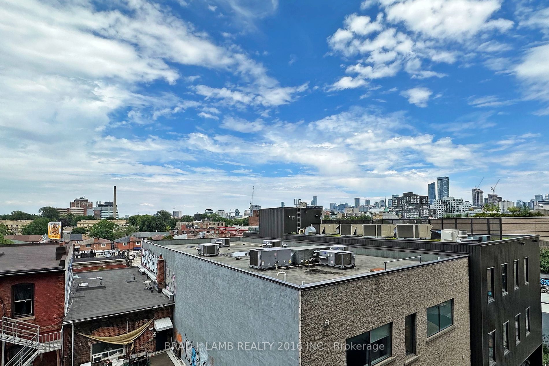 608 Richmond St W, #520
