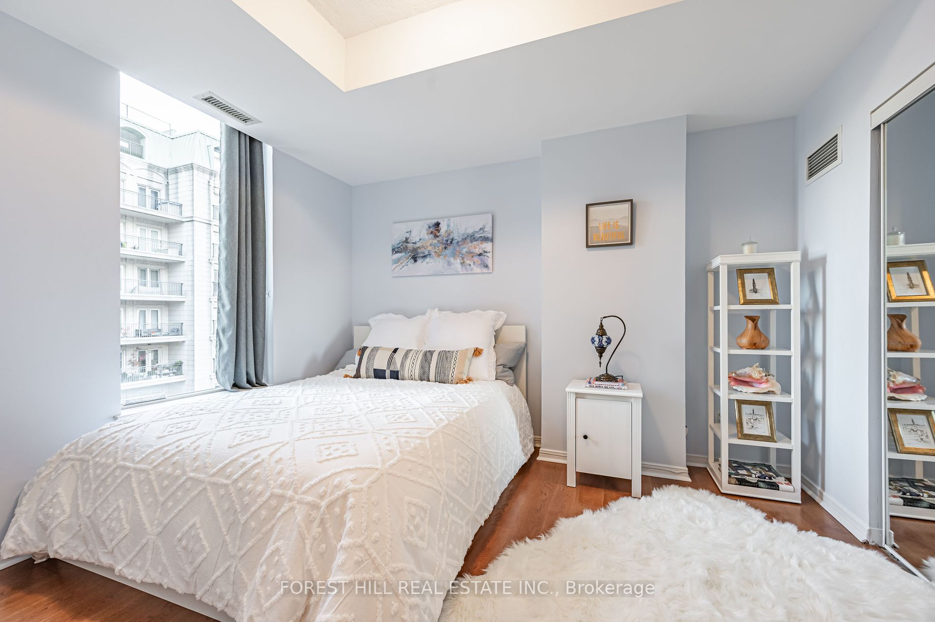115 Richmond Street E #701