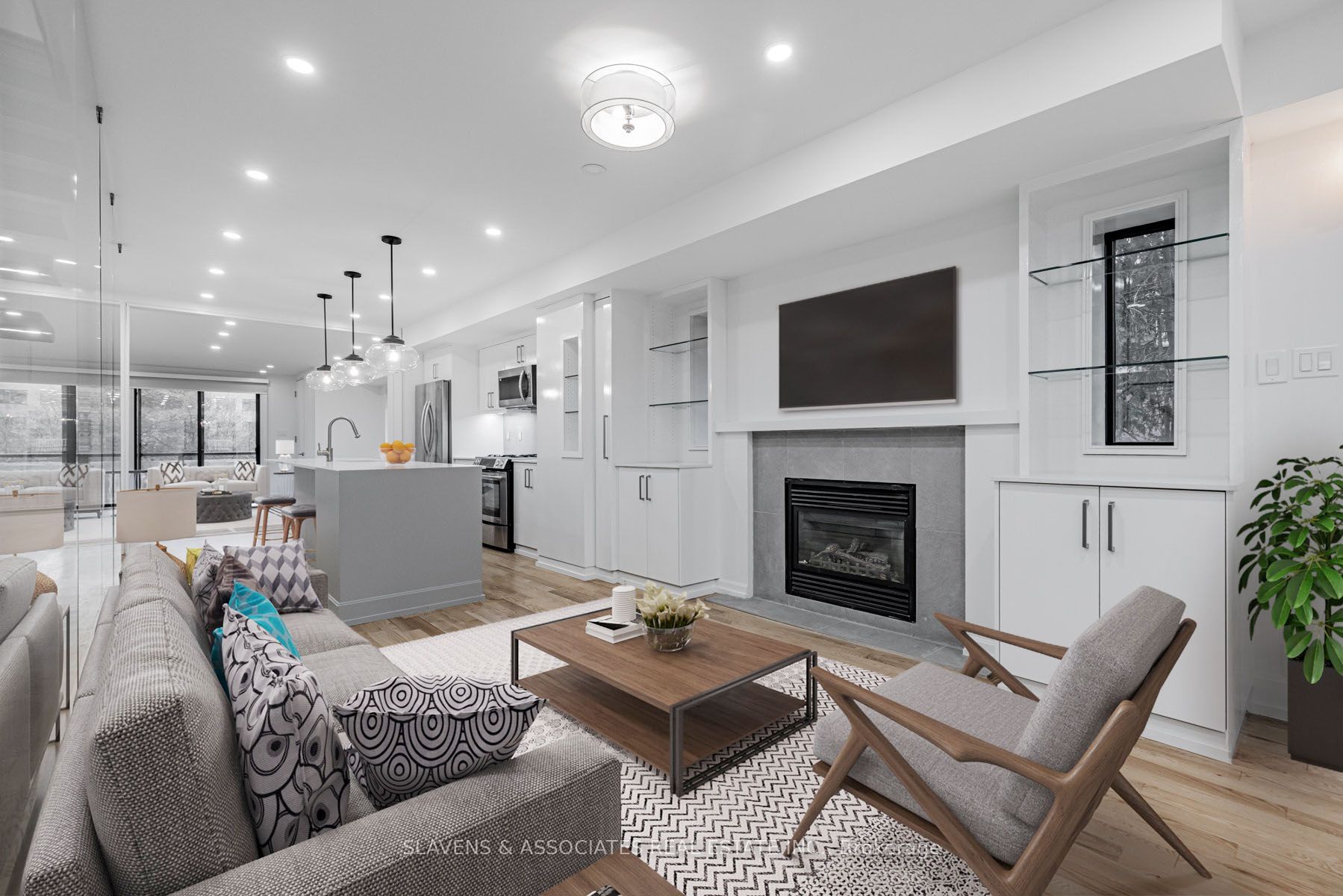 127 Orchard View Boulevard