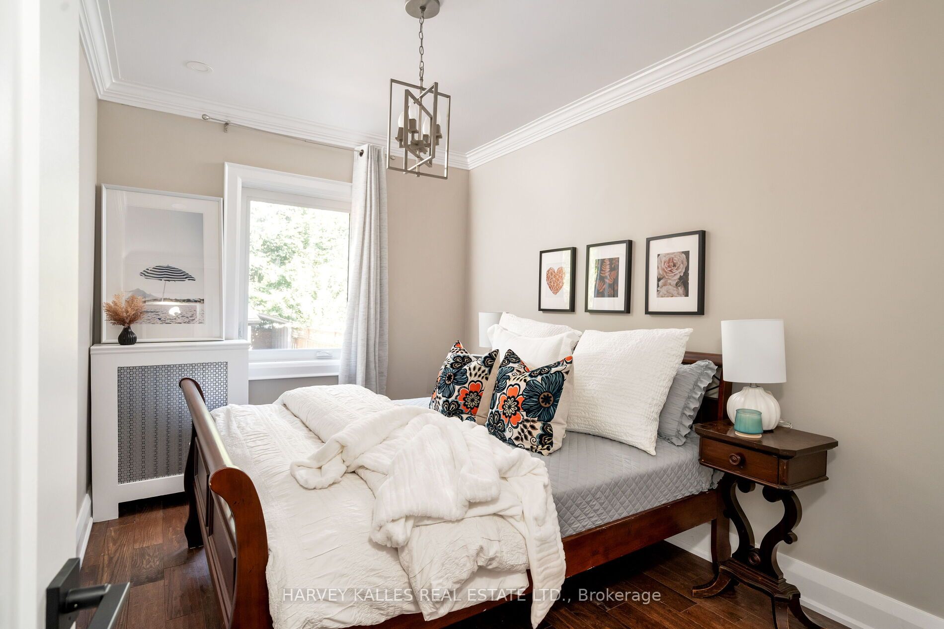 39 Standish Avenue