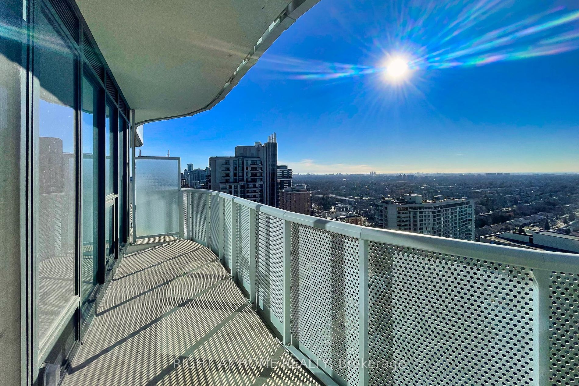 15 Holmes Ave, #2503