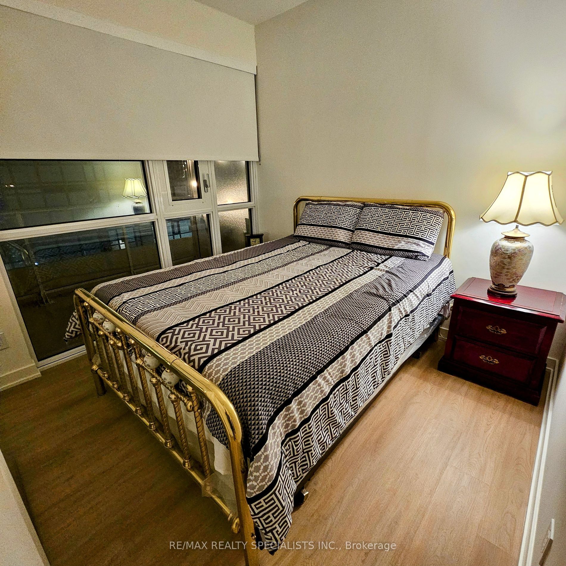 10 Deerlick Crt, #410
