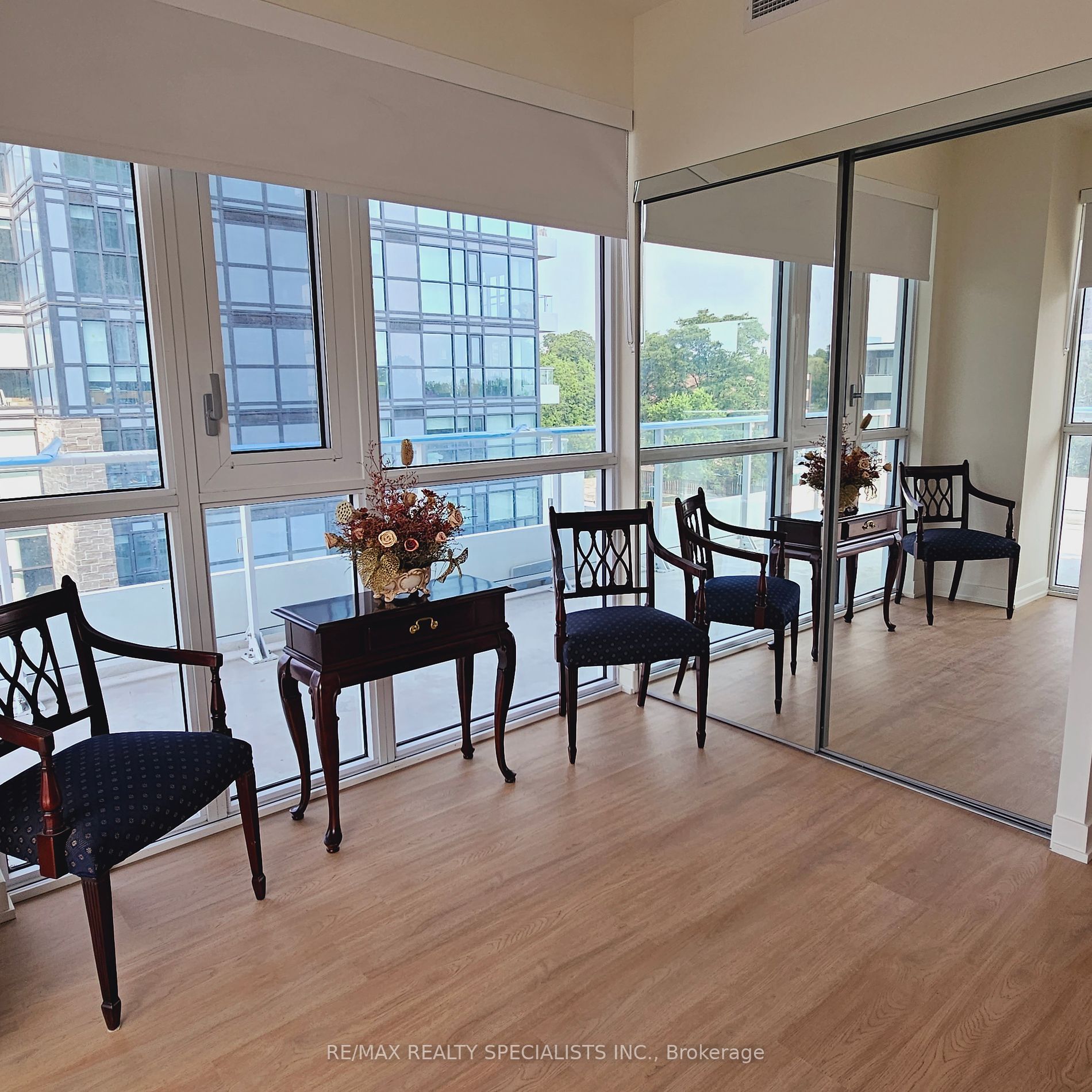 10 Deerlick Crt, #410