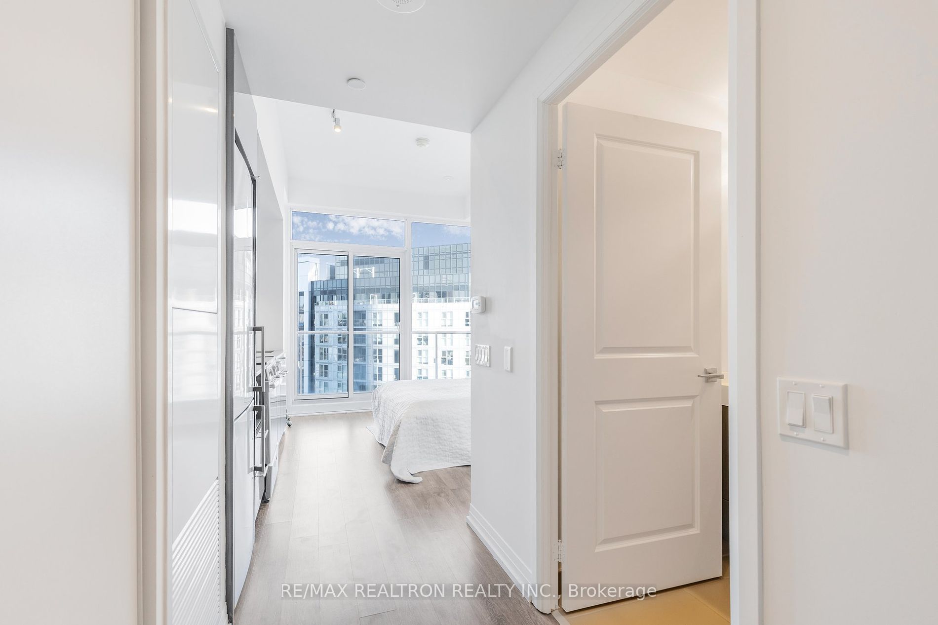 251 Jarvis Street, #1909