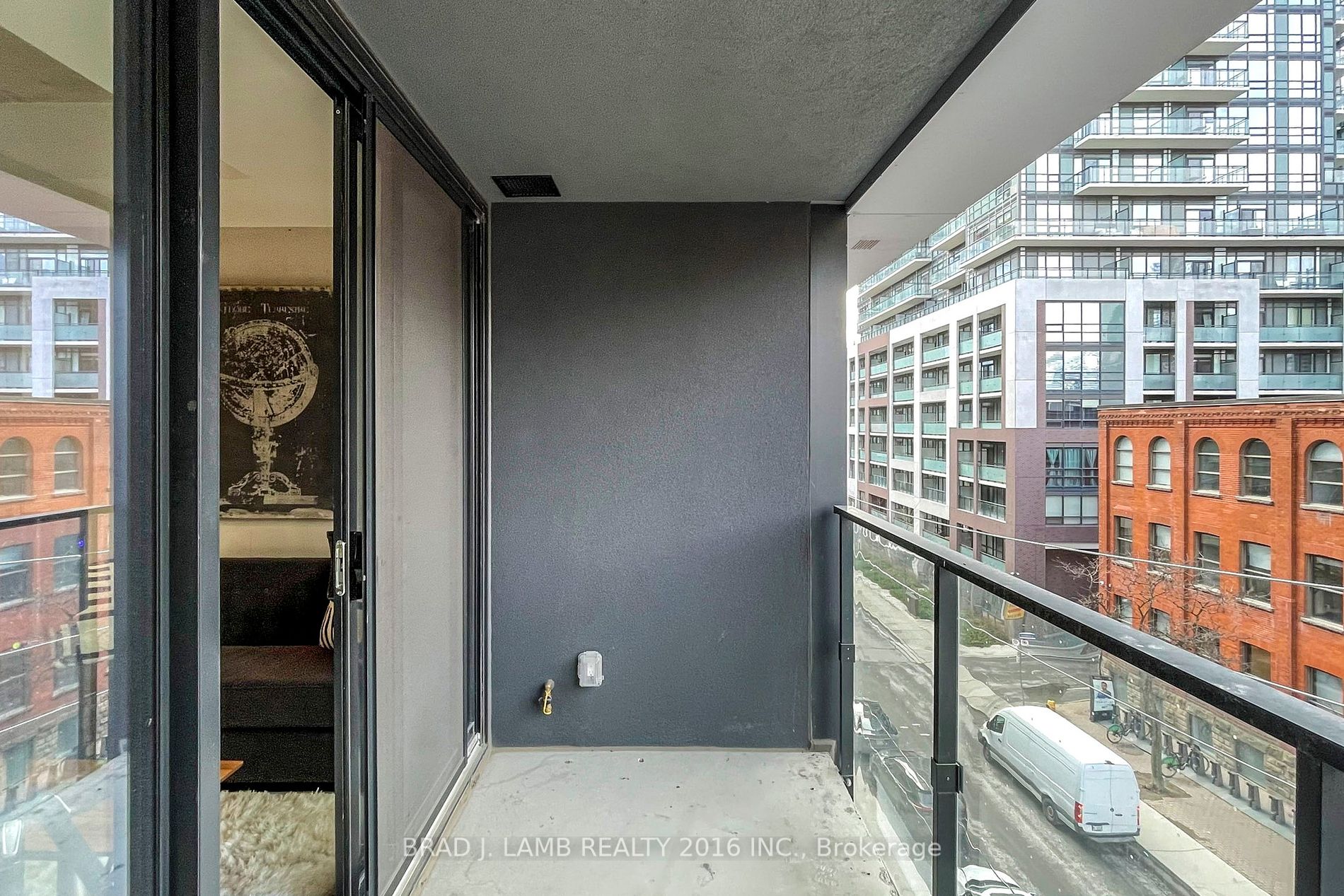 55 Ontario St, #419