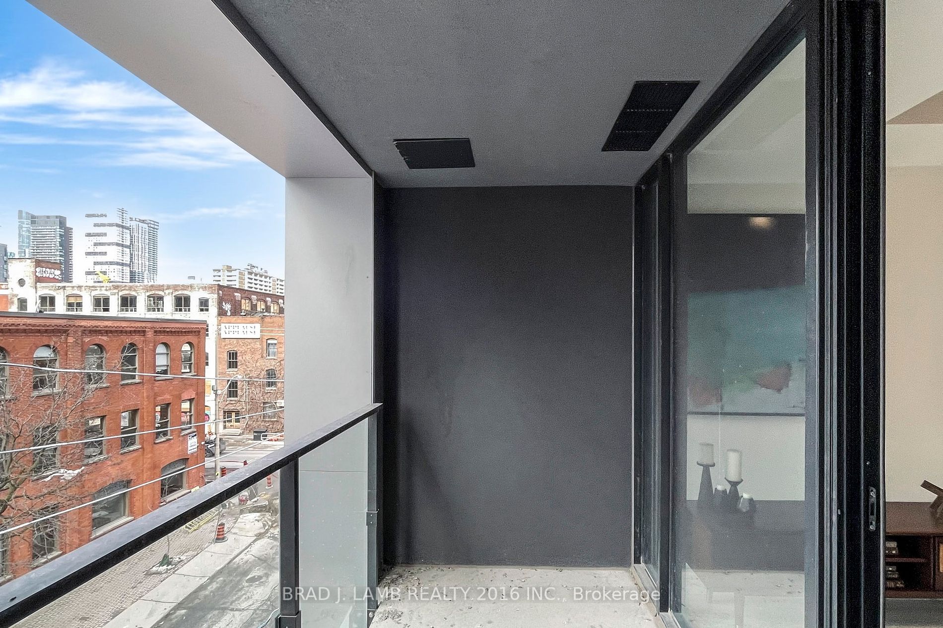 55 Ontario St, #419