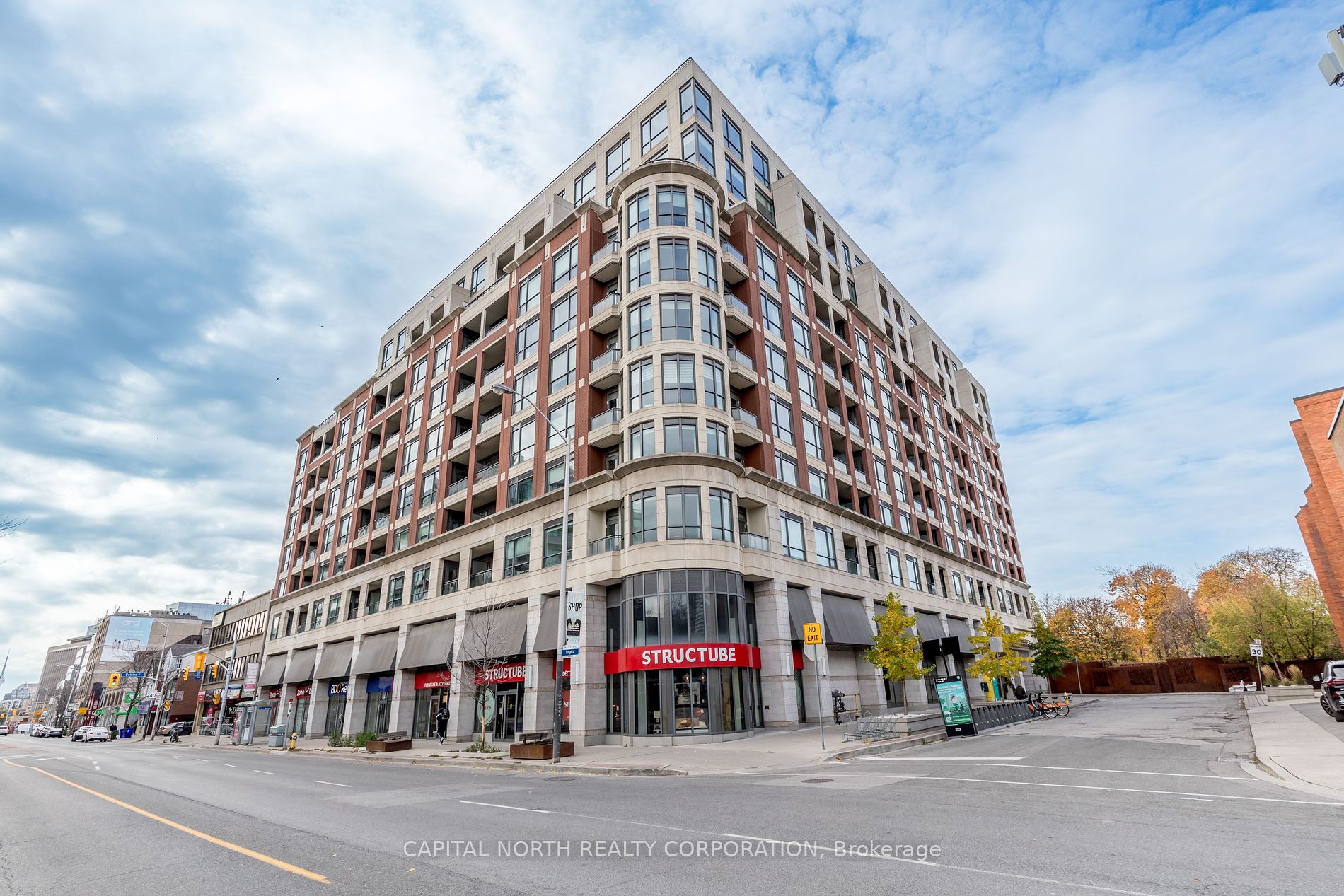 23 Glebe Road W, #206
