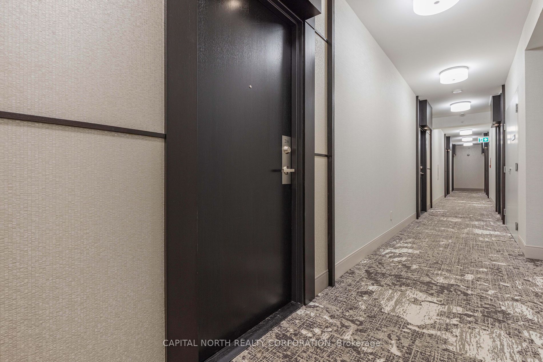 23 Glebe Road W, #206