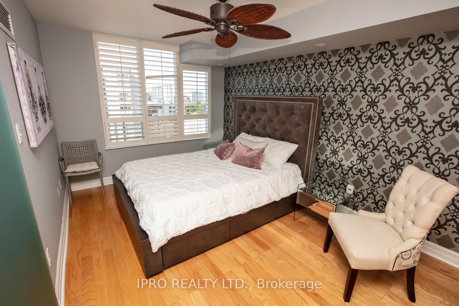 225 Merton Street, #1108