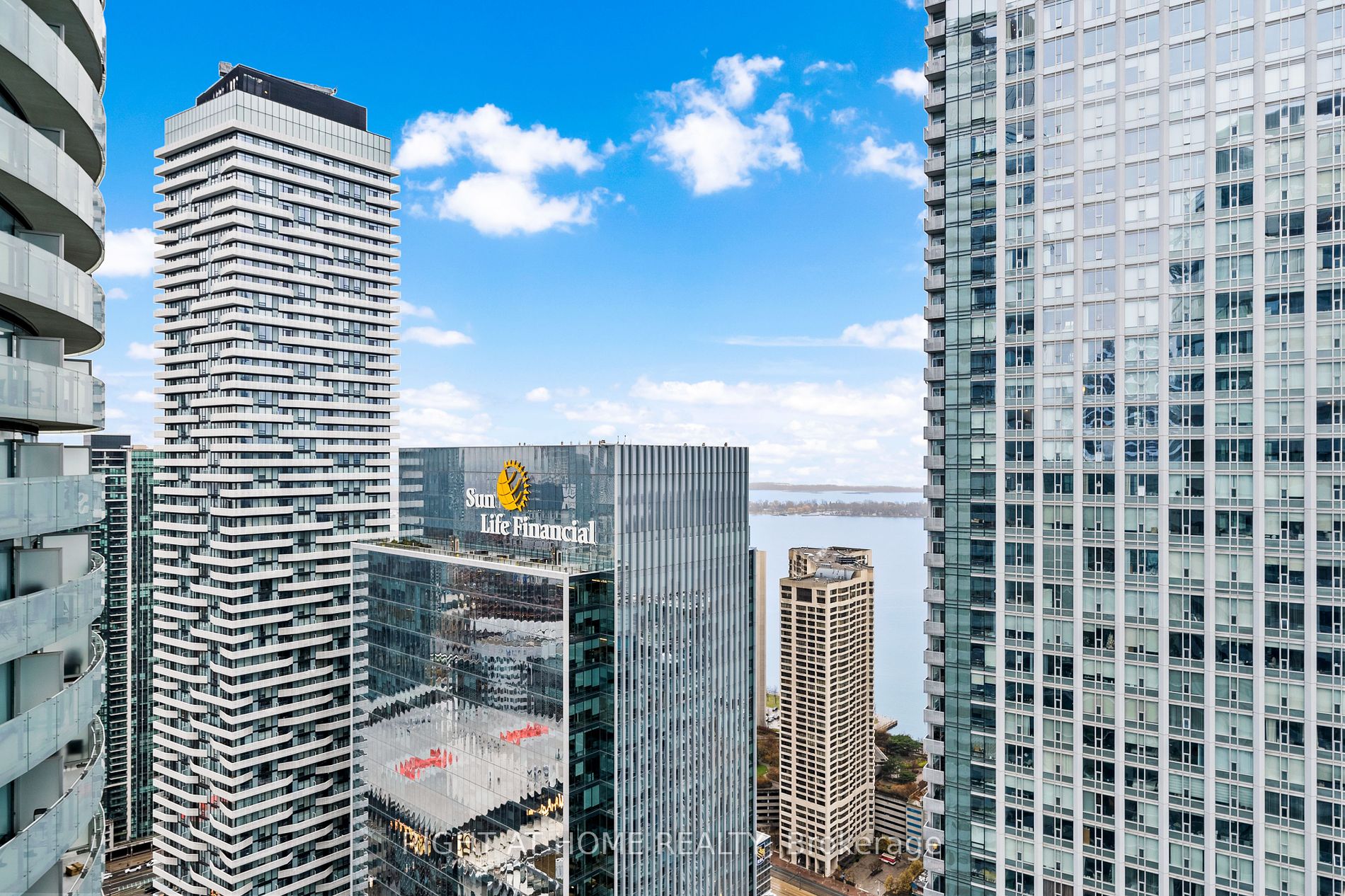 12 York St, #4810