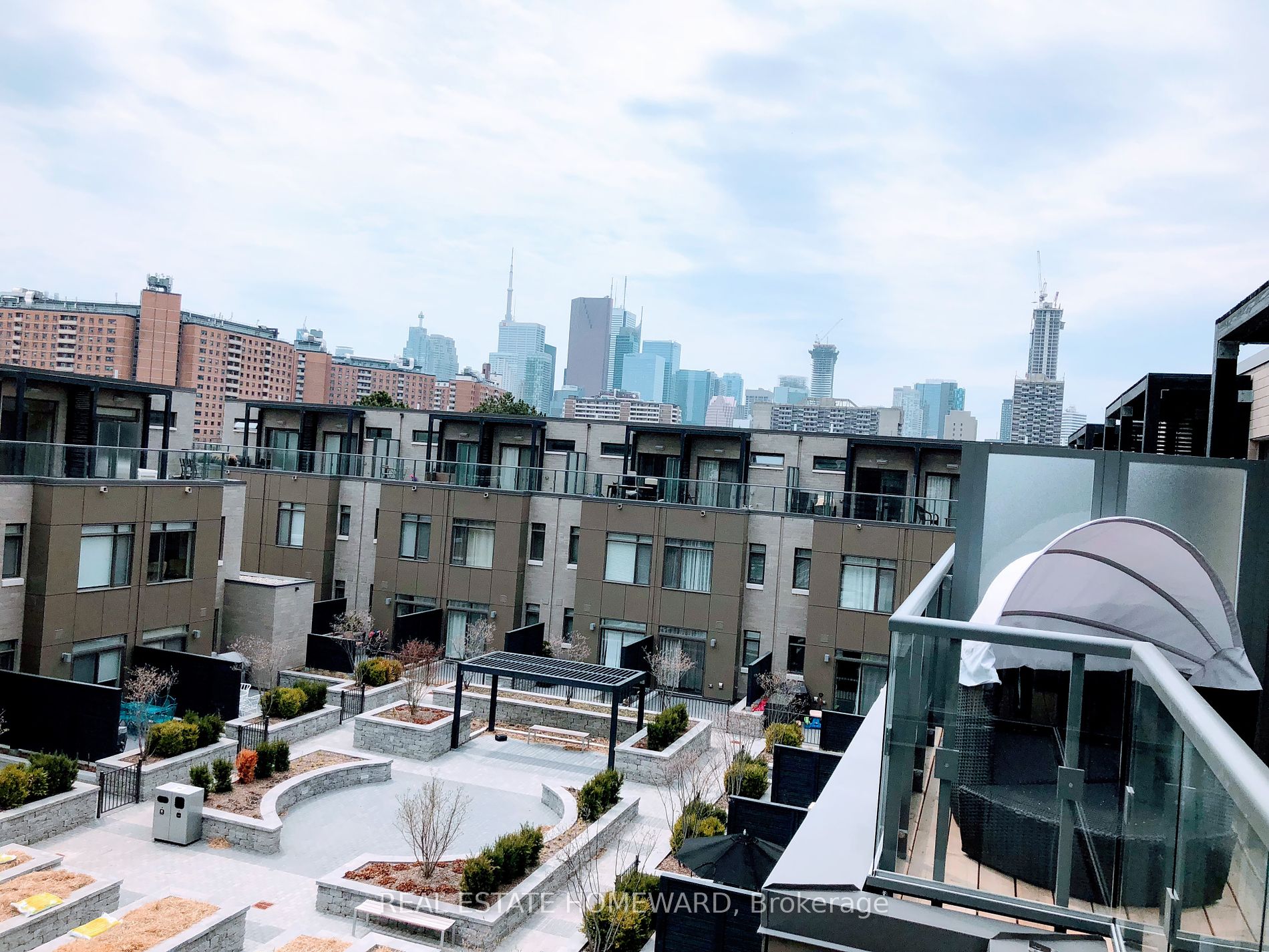 17 St. Bartholomew Street, #17