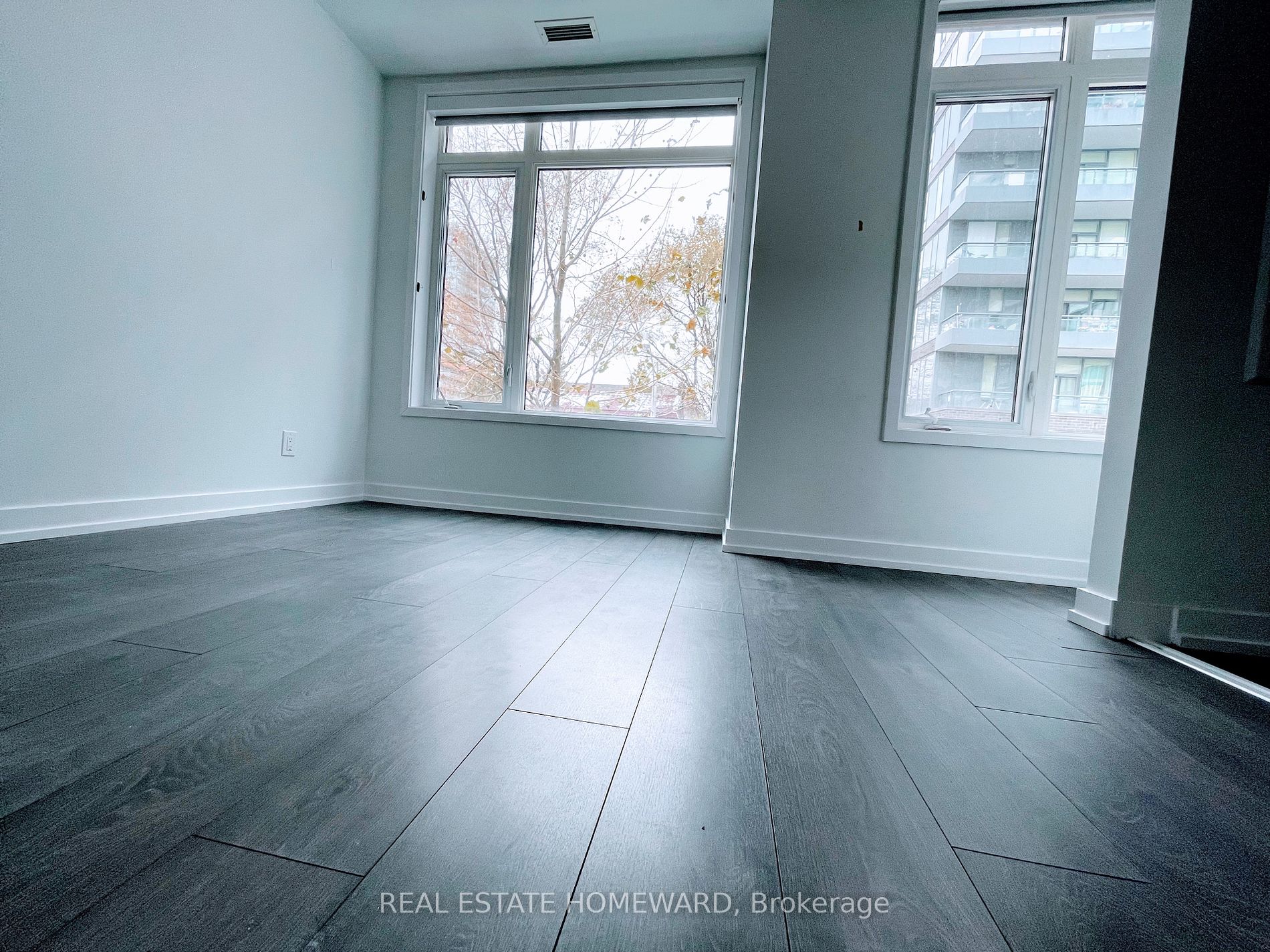 17 St. Bartholomew Street, #17