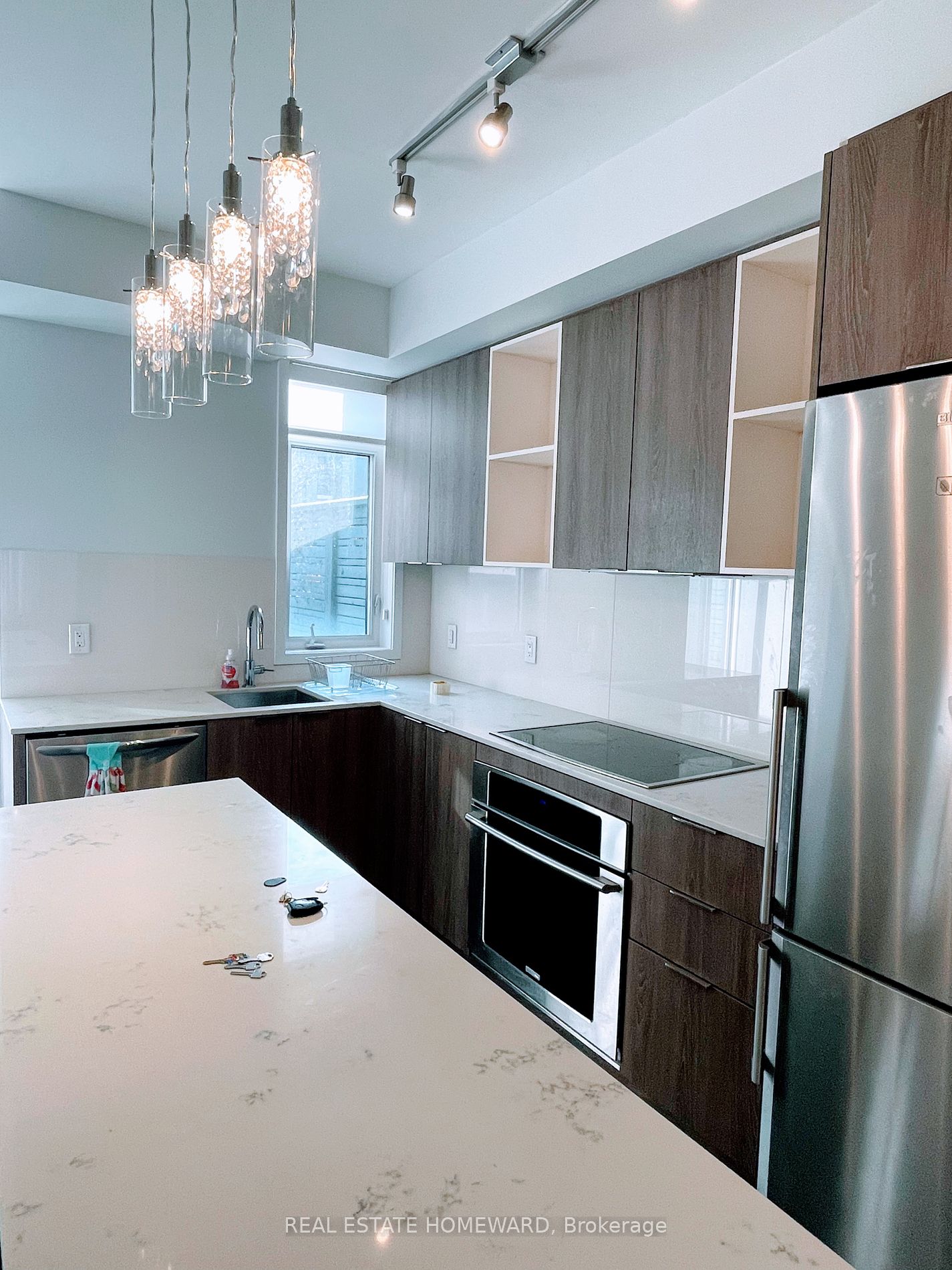17 St. Bartholomew Street, #17