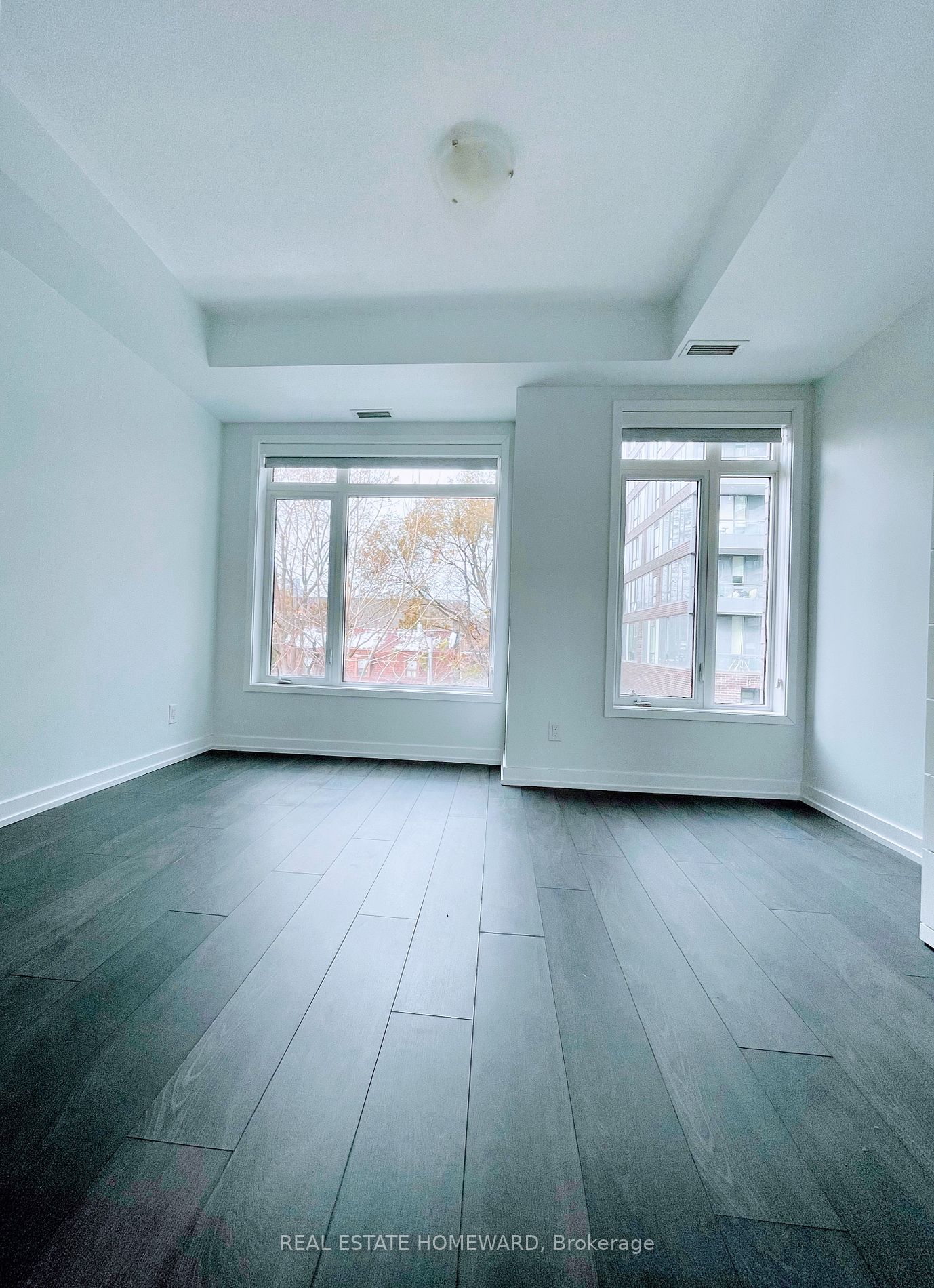 17 St. Bartholomew Street, #17