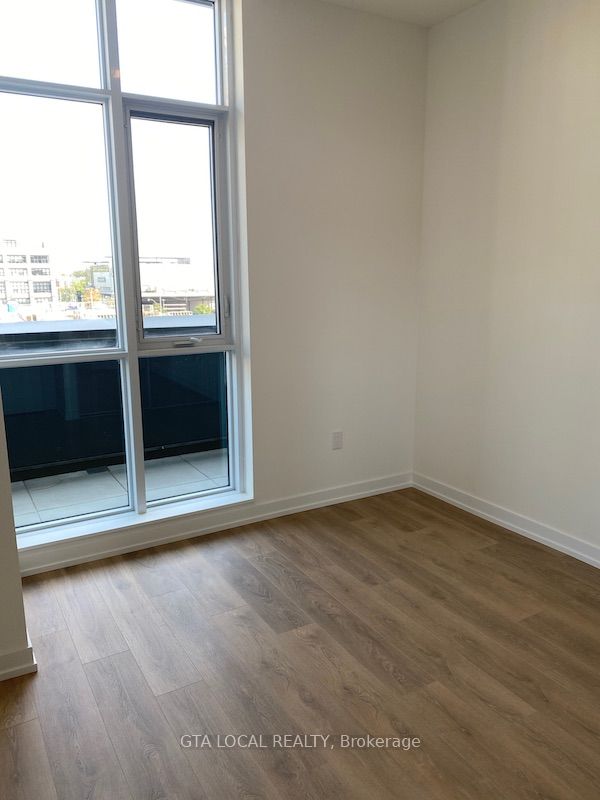 34 Tubman Ave, #406