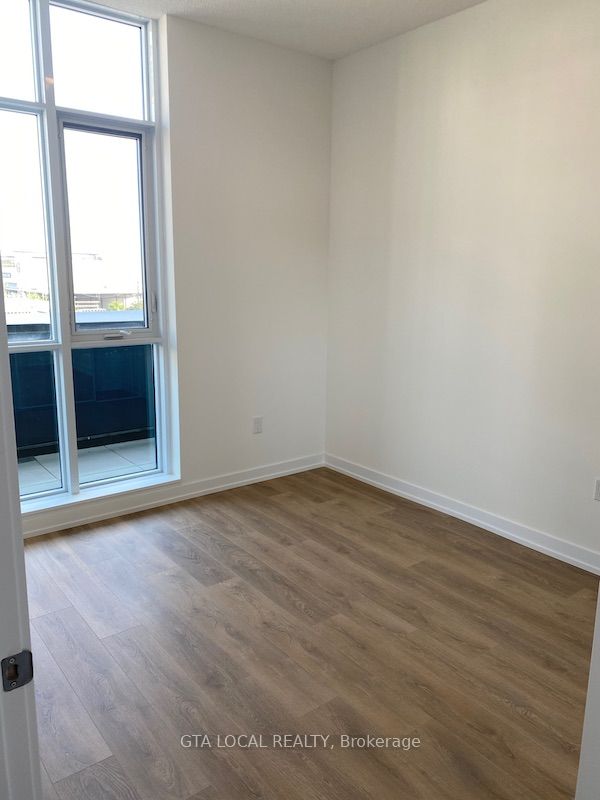 34 Tubman Ave, #406