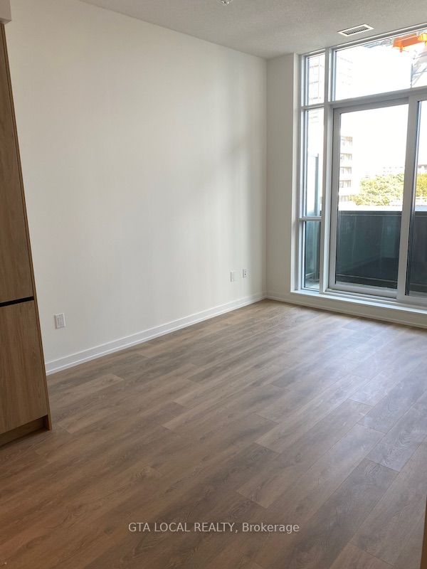 34 Tubman Ave, #406