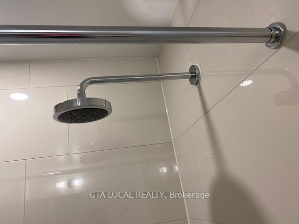 34 Tubman Ave, #406