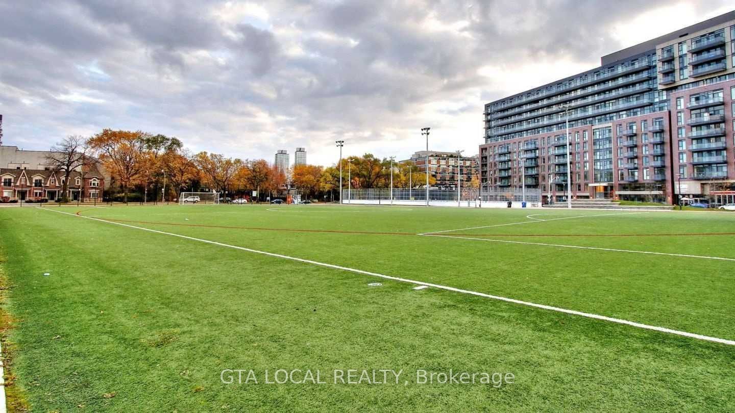 34 Tubman Ave, #406