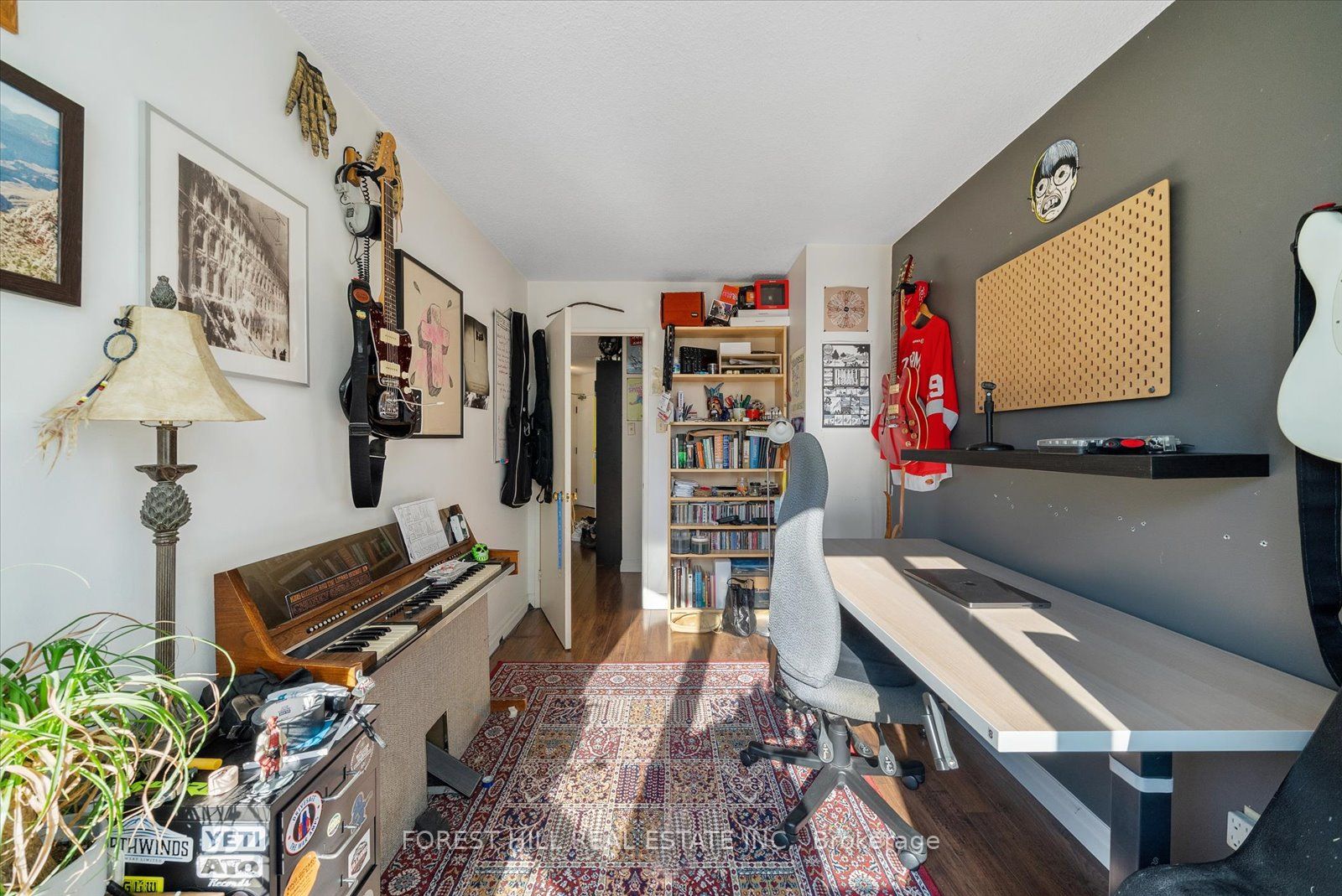 25 Maitland St, #412