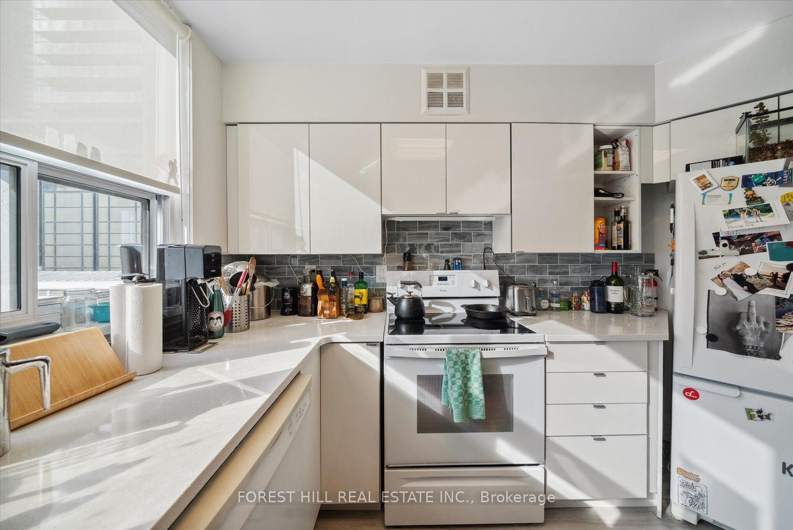 25 Maitland St, #412