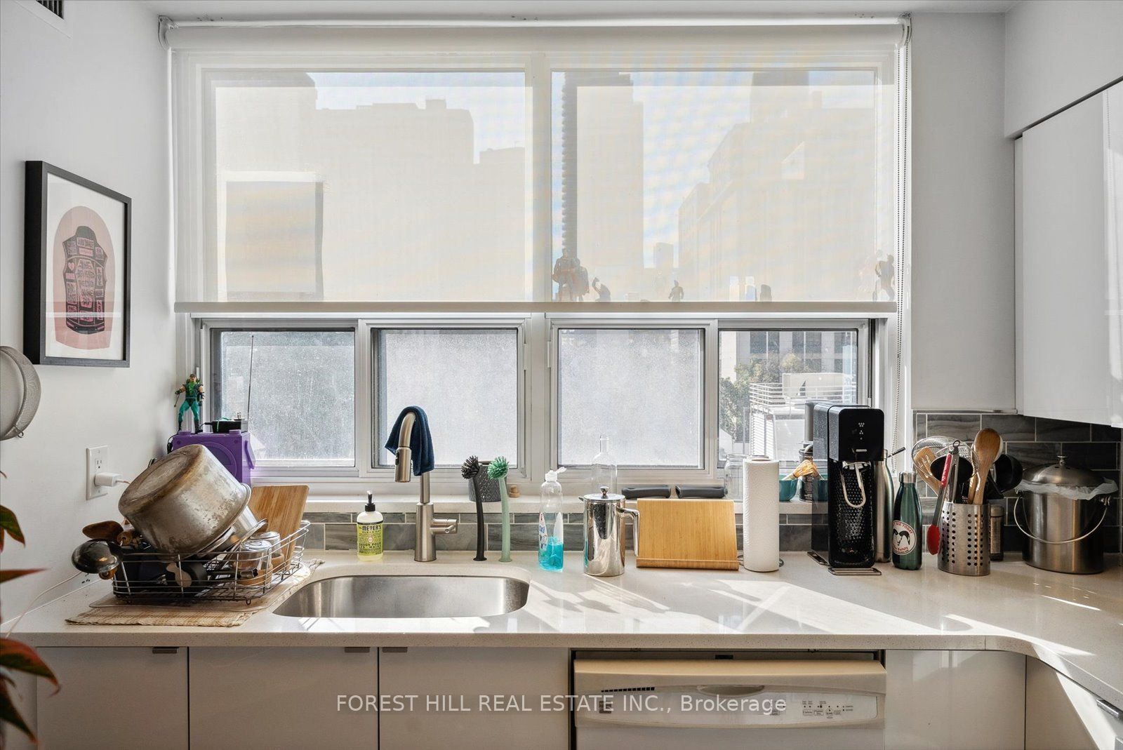 25 Maitland St, #412