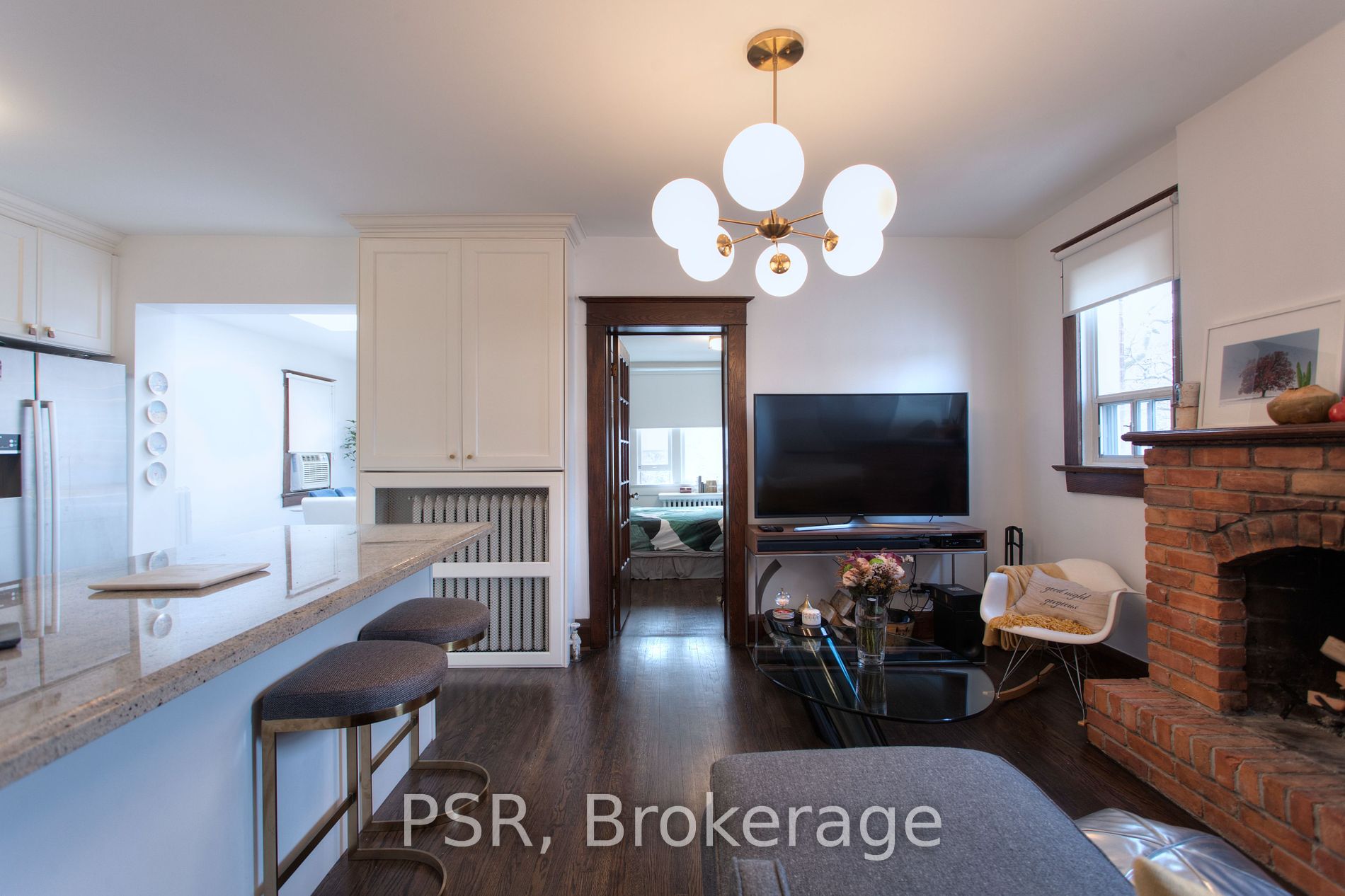 355-357 Roehampton Avenue