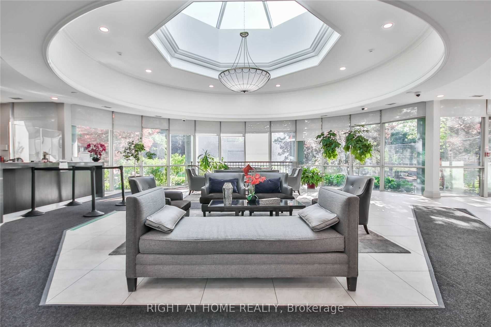30 Harrison Garden Boulevard, #2002