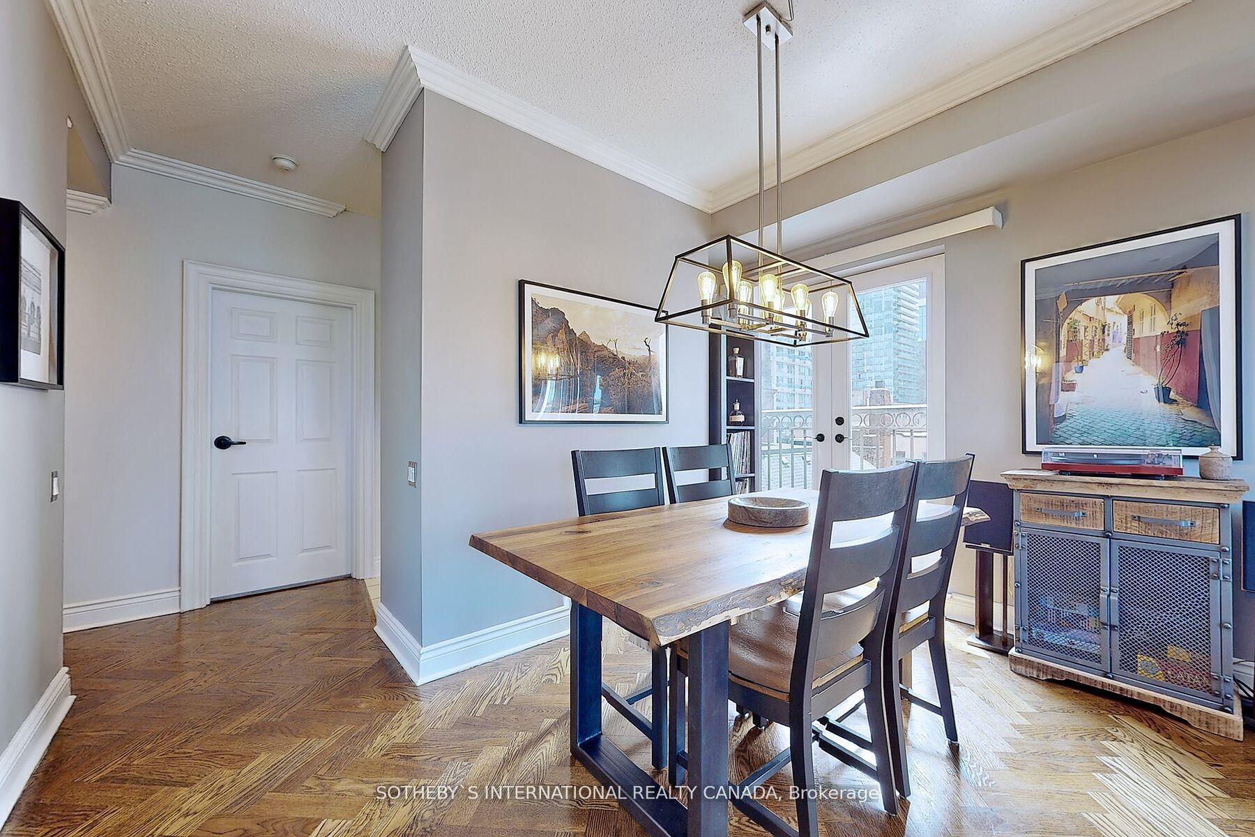 120 Lombard Street, #606